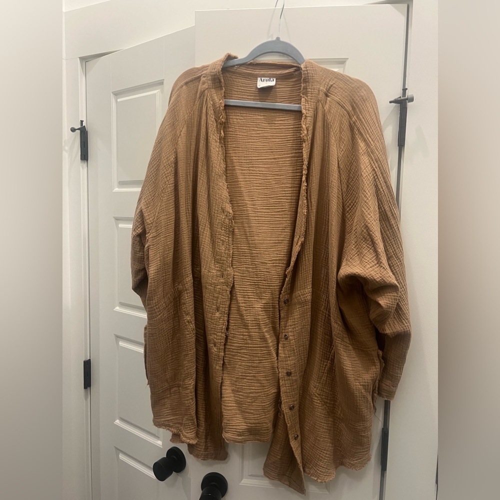 Arula oversized button down top